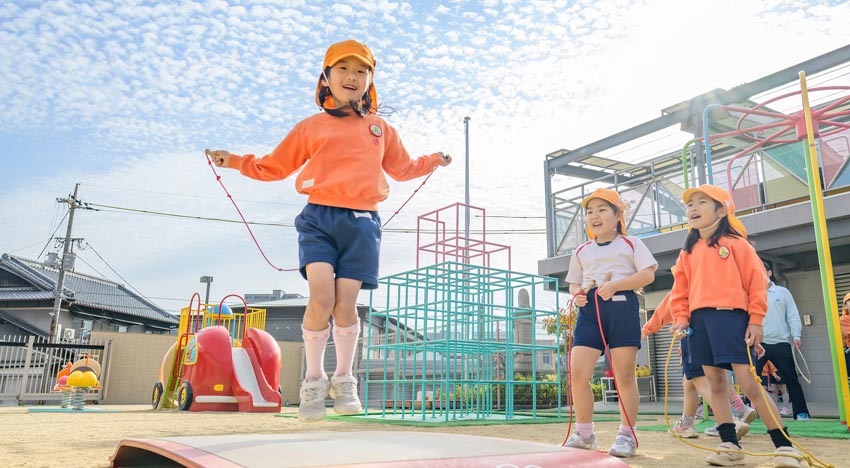 1日の流れ 順次登園|三宝認定こども園｜ 社会福祉法人 愛和福祉会