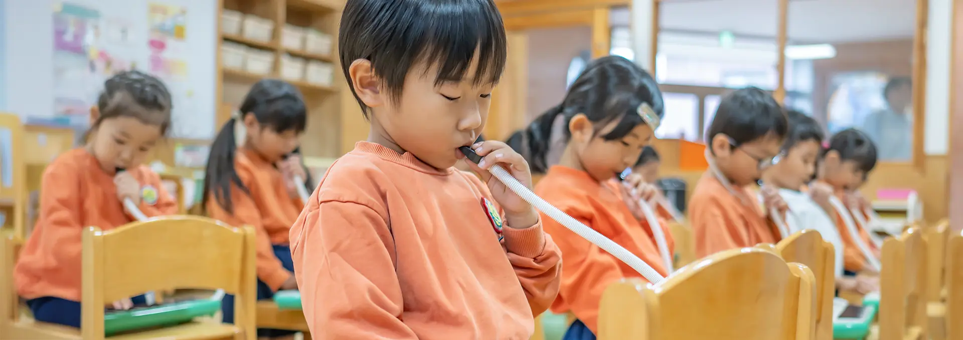 保育プログラム｜三宝認定こども園｜ 社会福祉法人 愛和福祉会